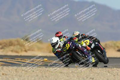 media/Mar-22-2025-CVMA (Sat) [[462c0ffedb]]/Race 13-Amateur Supersport Middleweight/